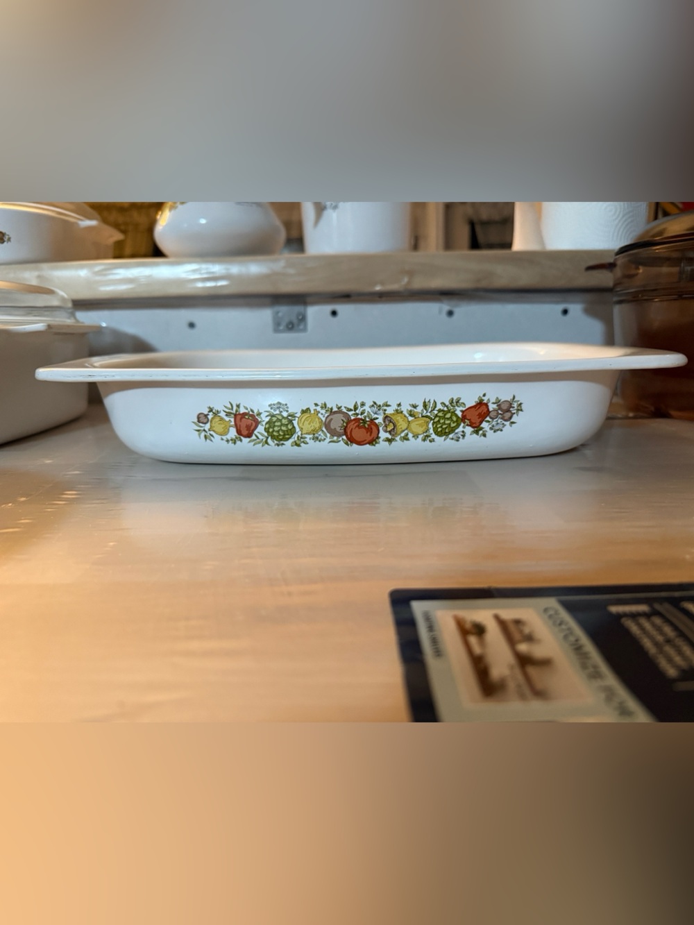 Vntg.Corningware Spice of Life retangular baking dish.10x10x2.